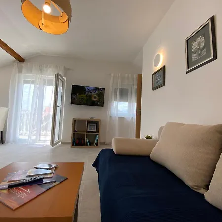 Assato Apartamento