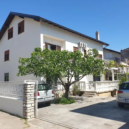 Apartament Assato